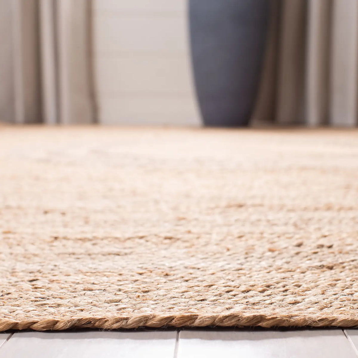 Safavieh Natural Fiber 4'-0" x 6'-0" Rug in Beige