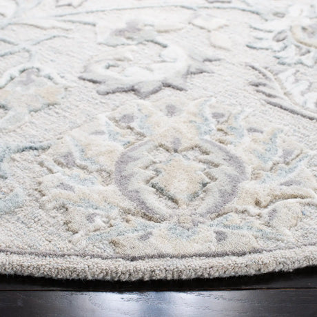 Safavieh Glamour 6'-0" x 6'-0" Rug in Light Blue / Ivory