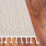 Safavieh Paros 4'-0" x 6'-0" Rug in Ivory