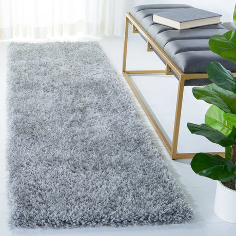 Safavieh Shag 2'-3" x 8'-0" Rug in Grey