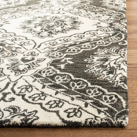 Safavieh Blossom 5'-0" x 8'-0" Rug in Charcoal / Ivory