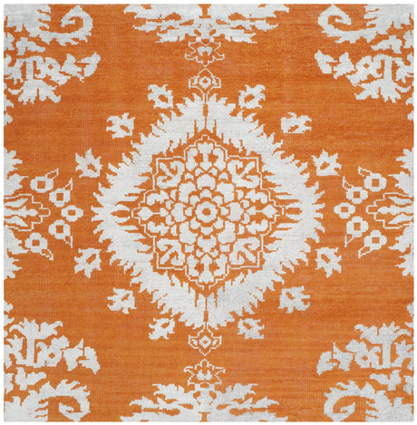 Safavieh Stone Wash 6'-0" x 6'-0" Rug in Gold