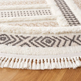 Safavieh Urban 6'-7" x 6'-7" Rug in Beige / Ivory