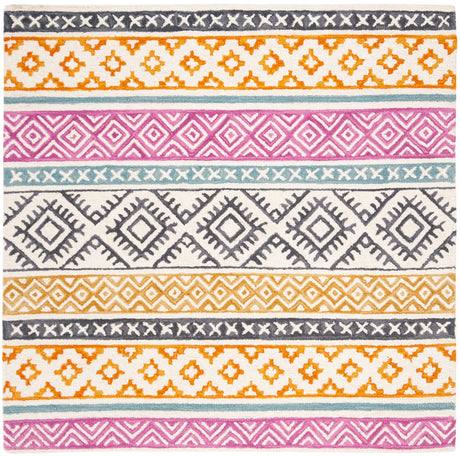 Safavieh Micro-Loop 5'-0" x 5'-0" Rug in Ivory / Rust