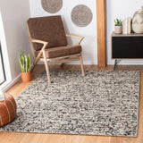 Safavieh Natura 5'-0" x 8'-0" Rug in Beige / Grey