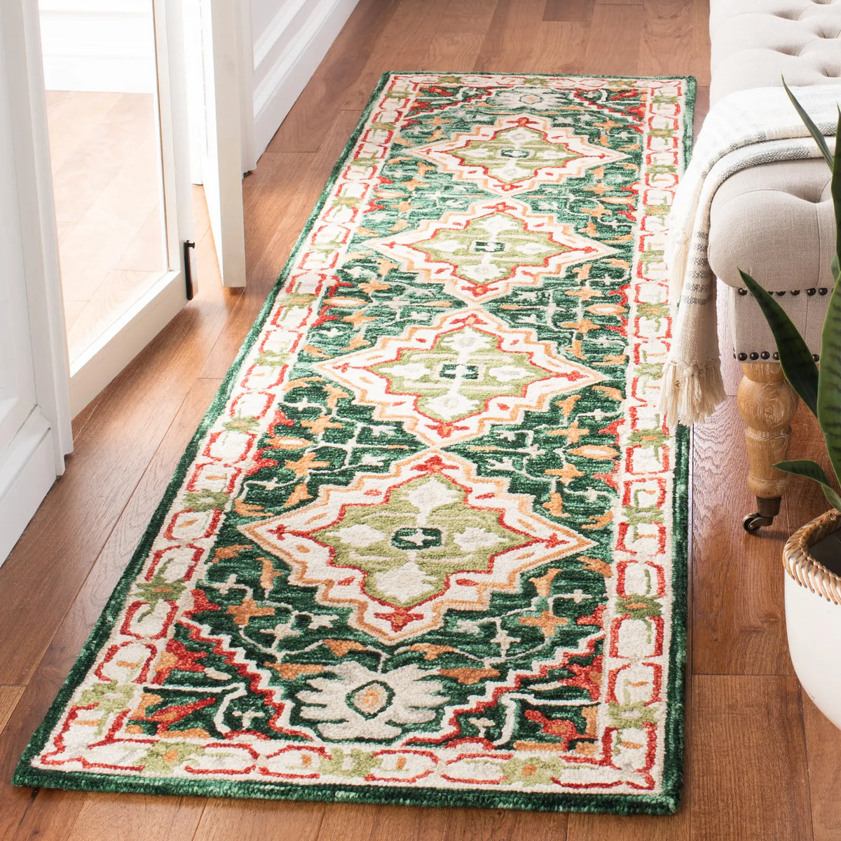 Safavieh Aspen 2'-3" x 9'-0" Rug in Green / Red