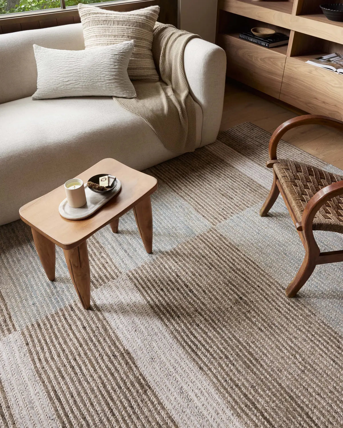 Loloi Stiles Sti-02 Tobacco/Lagoon Rug - closer room scene 1