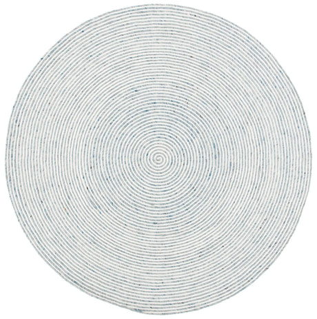 Safavieh Braided 5'-0" x 5'-0" Rug in Grey / Ivory