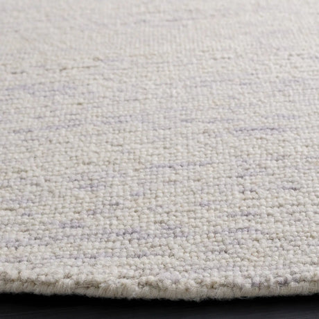 Safavieh Himalaya 6'-0" x 6'-0" Rug in Silver
