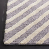 Safavieh Cambridge 5'-0" x 8'-0" Rug in Silver / Ivory