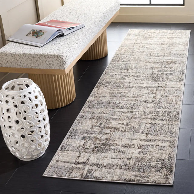 Safavieh Spectrum 2'-2" x 8'-0" Rug in Ivory / Grey