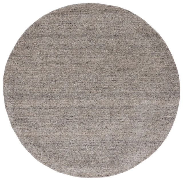 Safavieh Himalaya 7'-0" x 7'-0" Rug in Light Grey