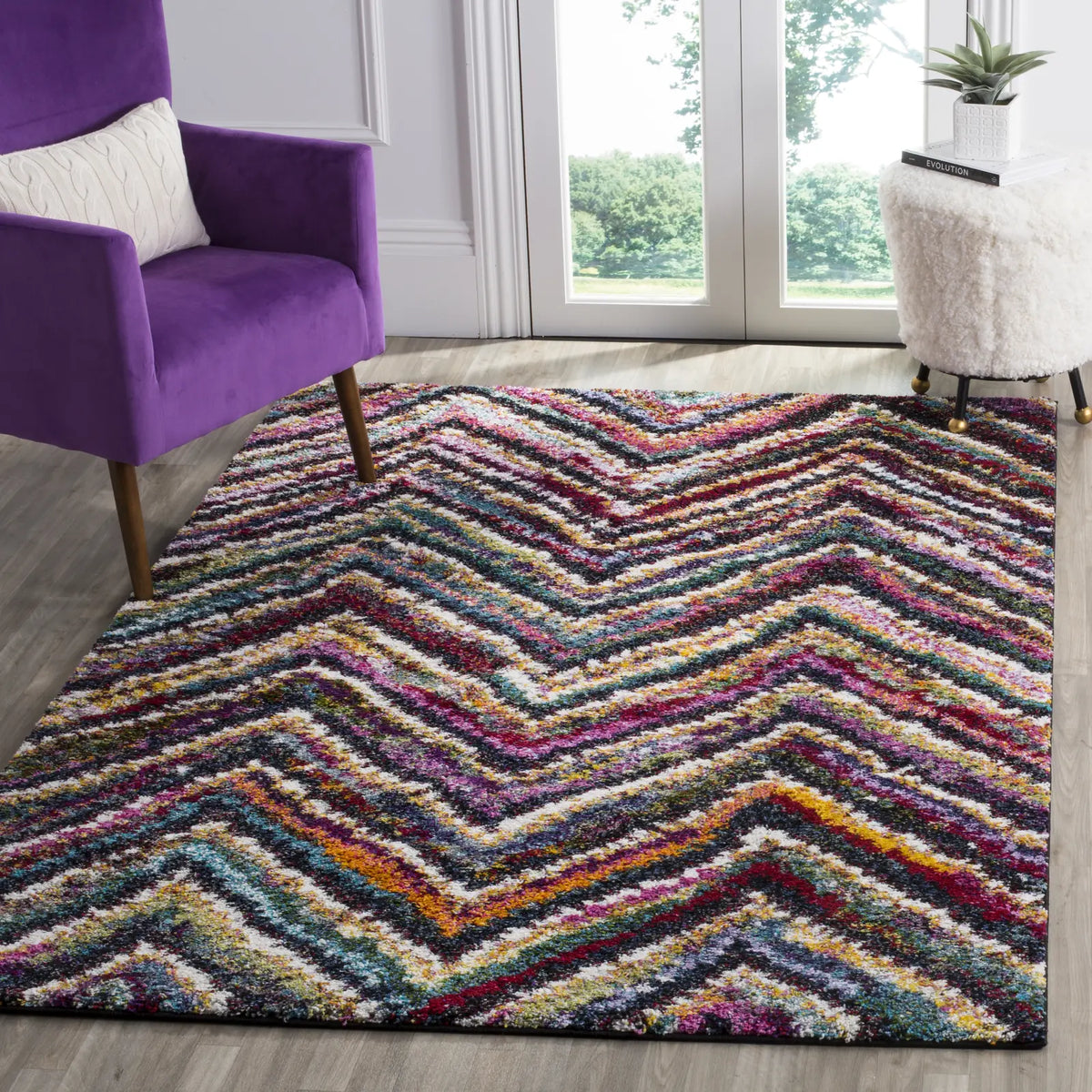 Safavieh Fiesta Shag 4'-0" x 6'-0" Rug in Multi