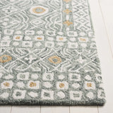 Safavieh Micro-Loop 4'-0" x 6'-0" Rug in Green / Ivory