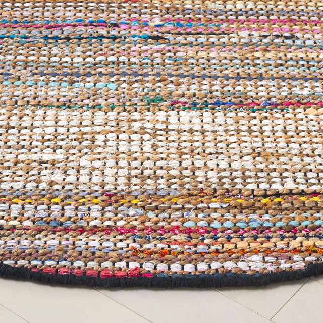 Safavieh Cape Cod 6'-0" x 6'-0" Rug in Pink / Beige