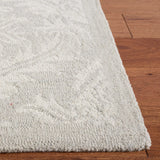 Safavieh Micro-Loop 5'-0" x 8'-0" Rug in Silver