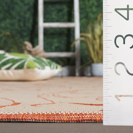 Safavieh Courtyard 4'-0" x 5'-7" Rug in Natural / Terra