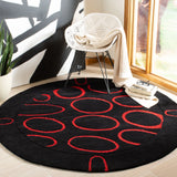 Safavieh Soho 6'-0" x 6'-0" Rug in Black / Red