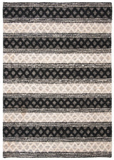 Safavieh Natural Fiber 4'-0" x 6'-0" Rug in Black / Ivory