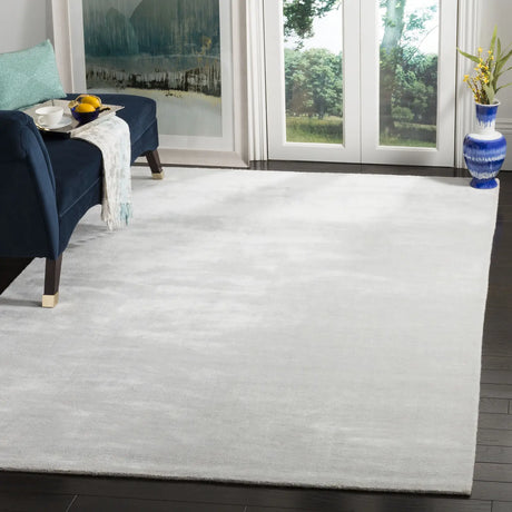 Safavieh Mirage 6'-0" x 9'-0" Rug in Silver / Grey