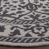 Safavieh Restoration Vintage 6'-0" x 6'-0" Rug in Silver / Grey