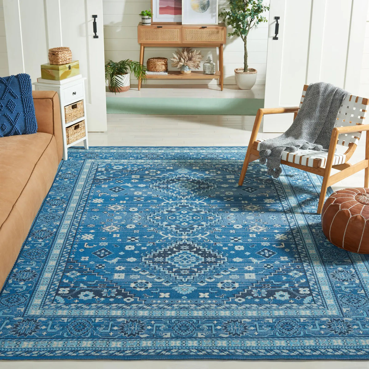 Safavieh Classic Vintage 6'-0" x 9'-0" Rug in Blue / Charcoal