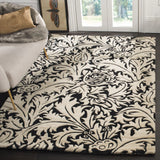 Safavieh Soho 5'-0" x 8'-0" Rug in Black / Beige