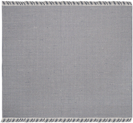 Safavieh Montauk 6'-0" x 6'-0" Rug in Ivory / Navy