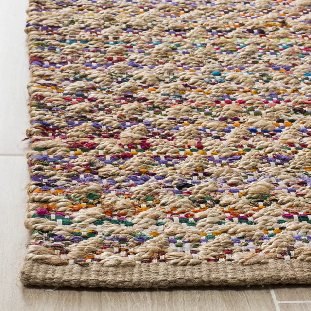 Safavieh Cape Cod 4'-0" x 6'-0" Rug in Red / Natural
