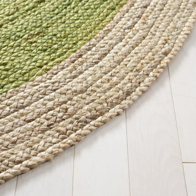 Safavieh Natural Fiber 5'-0" x 8'-0" Rug in Green / Natural
