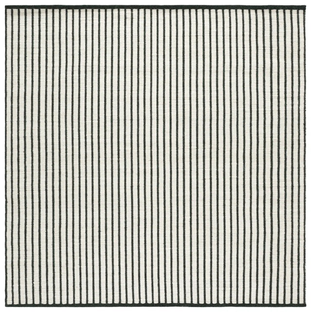 Safavieh Vermont 6'-0" x 6'-0" Rug in Dark Green / Ivory