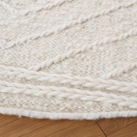 Safavieh Natura 6'-0" x 6'-0" Rug in Ivory