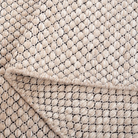 Safavieh Vermont 4'-0" x 6'-0" Rug in Beige