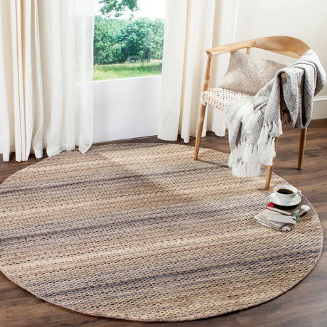 Safavieh Himalaya 6'-0" x 6'-0" Rug in Grey