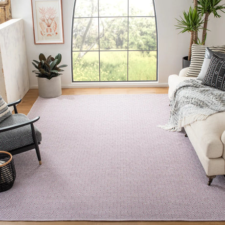 Safavieh Montauk 6'-0" x 9'-0" Rug in Ivory / Purple