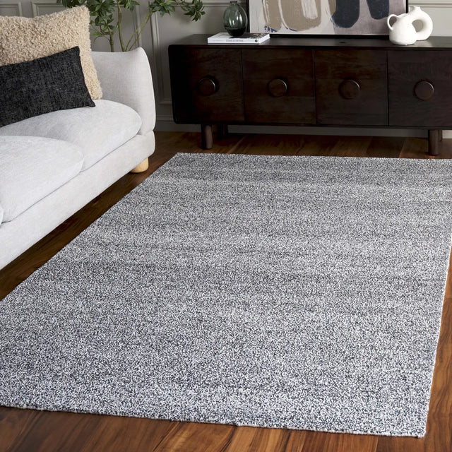 Safavieh Renewal 4'-0" x 6'-0" Rug in Charcoal / Ivory