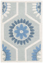 Safavieh Cambridge 2'-0" x 3'-0" Rug in Blue / Ivory