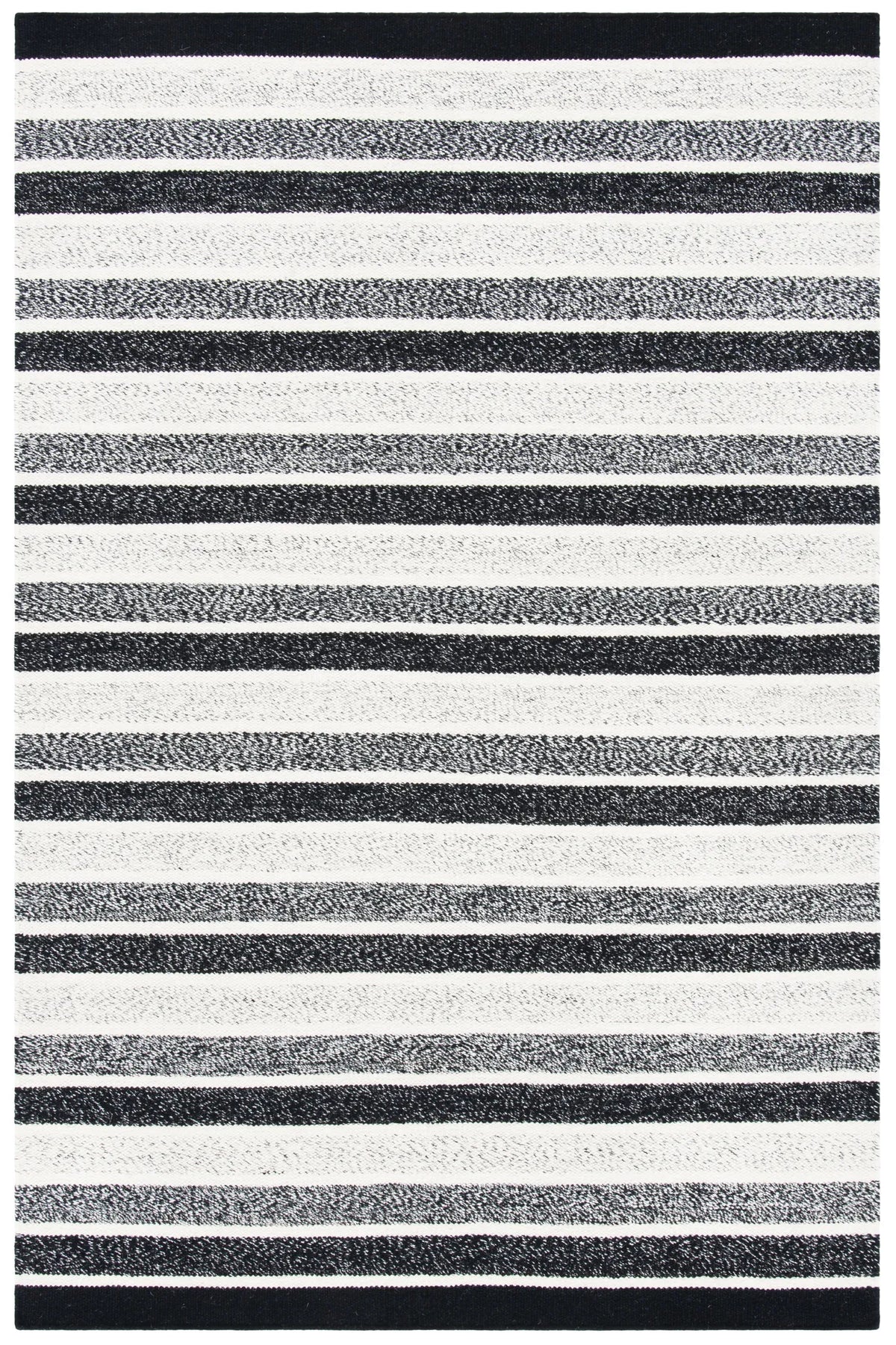 Safavieh Kilim 4'-0" x 6'-0" Rug in Black / Ivory