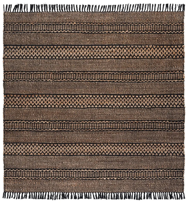 Safavieh Natural Fiber 7'-0" x 7'-0" Rug in Natural / Black