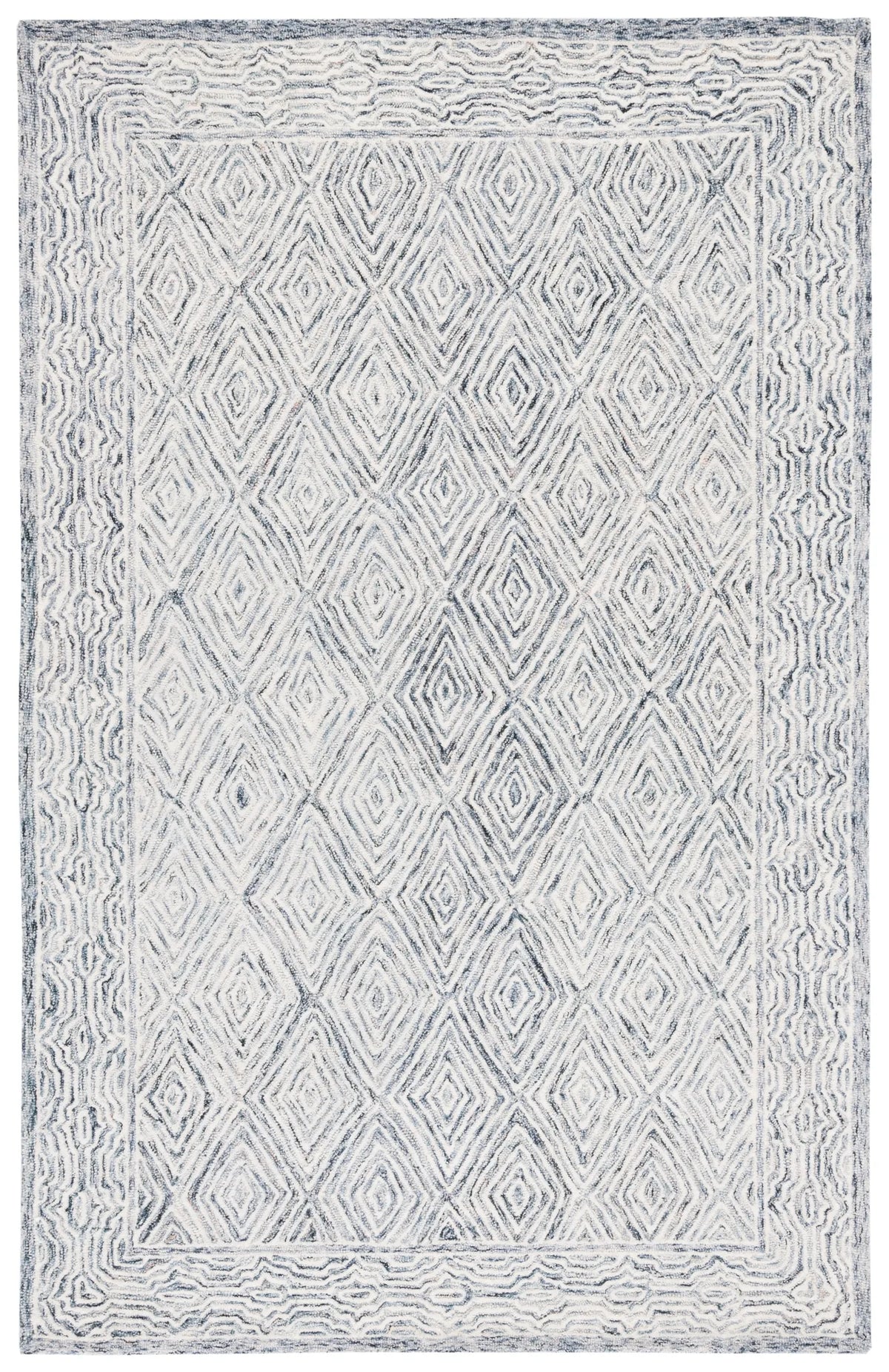 Safavieh Capri 4'-0" x 6'-0" Rug in Ivory / Blue