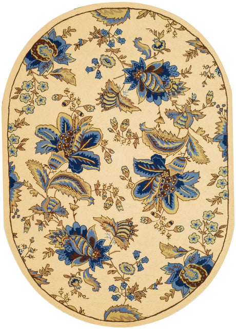 Safavieh Chelsea 4'-6" x 6'-6" Rug in Ivory