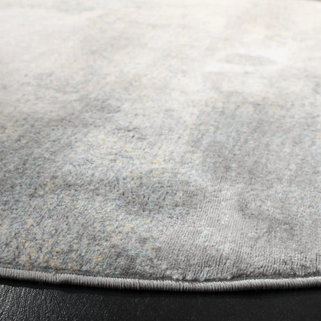 Safavieh Jasper 100 5'-0" x 5'-0" Rug in Grey / Gold