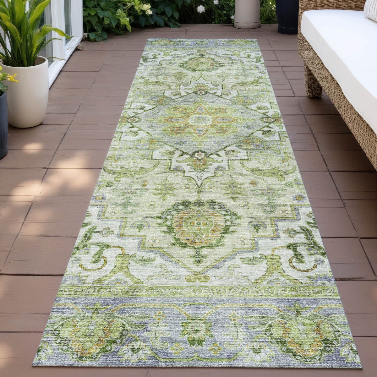 Addison Chantille ACN2163 Global Machine Made Traditional Green Rug