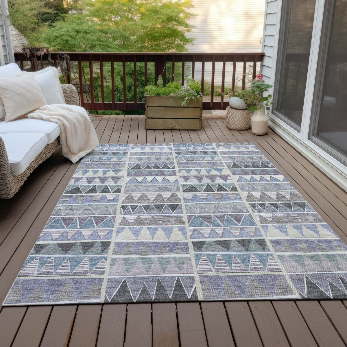 Addison Chantille ACN2205 Geometric Machine Made Transitional Lavender Rug