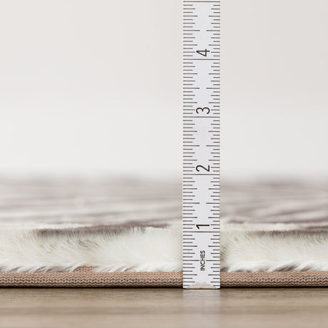 Dalyn Akina AK1 Mocha Rug pile height detail