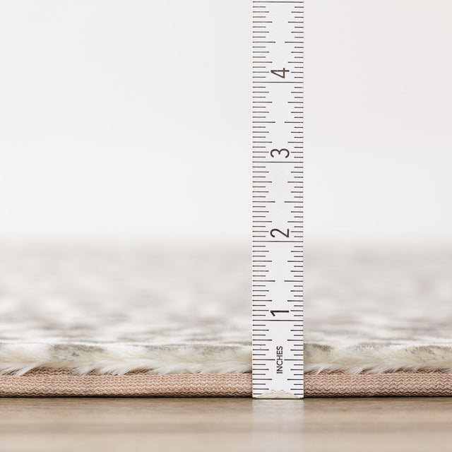 Dalyn Akina AK2 Stone Rug pile height detail