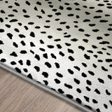 Dalyn Akina AK3 Ivory Rug finished edge detail