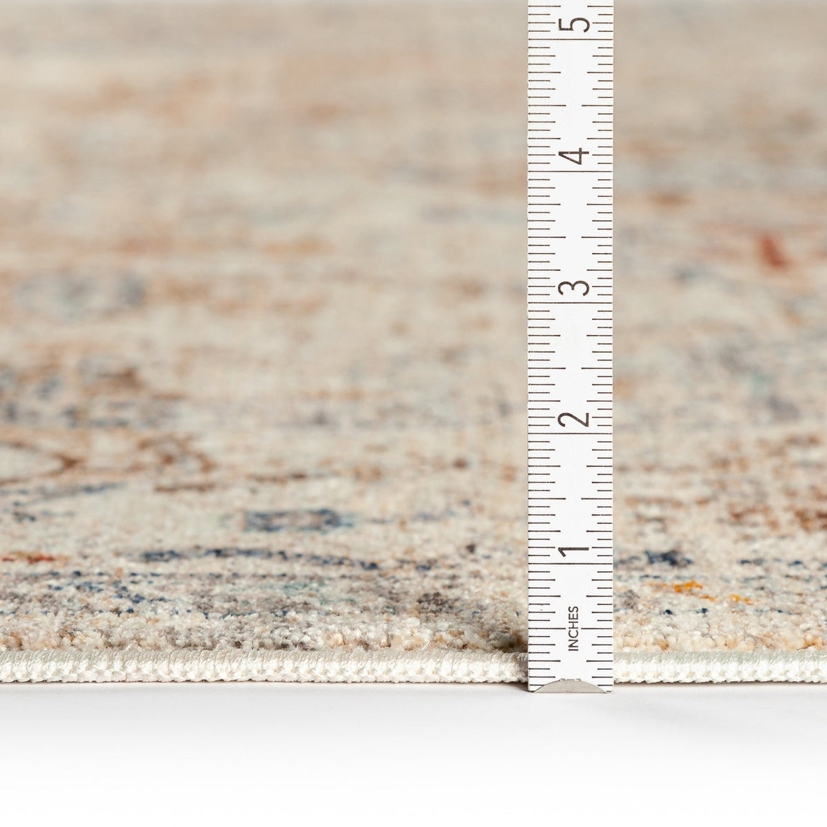 Dalyn Bergama BE4 Machine Made Traditional Ivory Rug