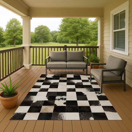 Dalyn Bozeman BM10 Black Rug outdoor lifestyle image