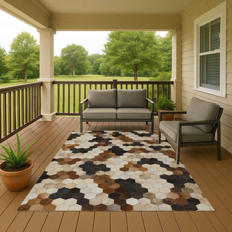 Dalyn Bozeman BM9 Dune Rug outdoor lifestyle image
